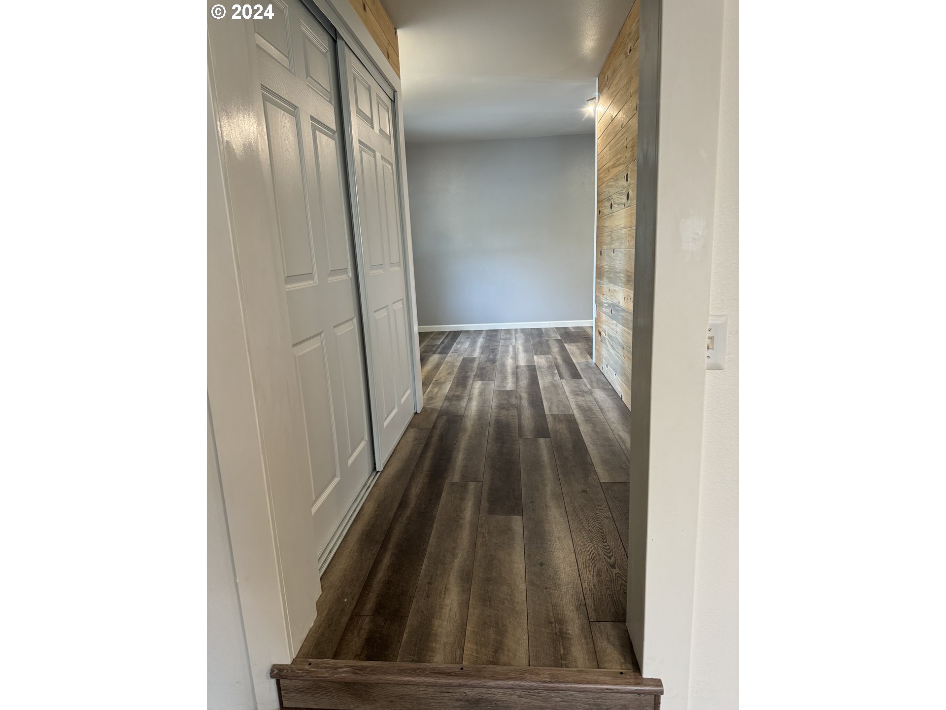 508 3rd Avenue Dallesport, WA 98617 - Photo 14 of 48 a view of entryway