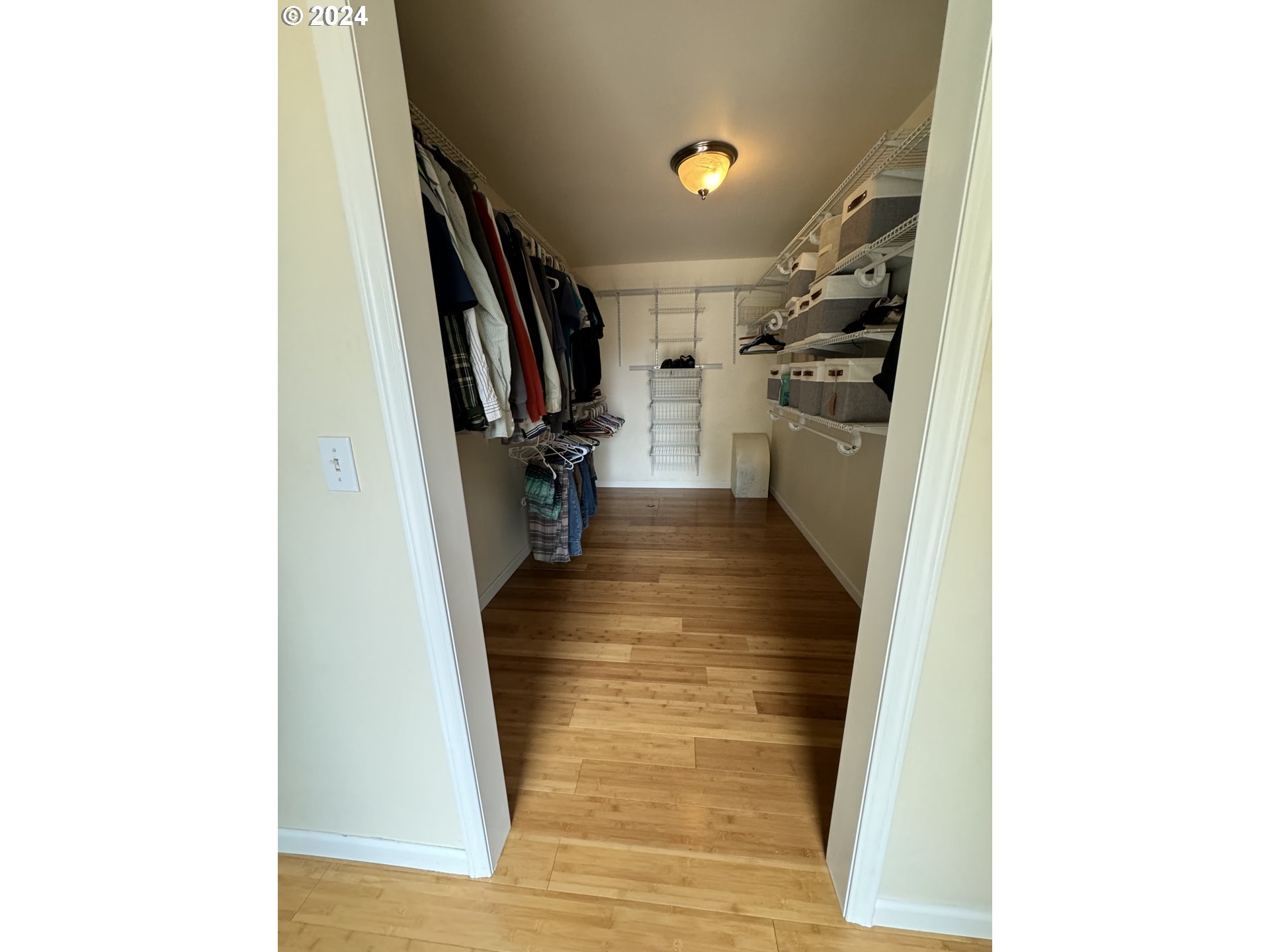 508 3rd Avenue Dallesport, WA 98617 - Photo 34 of 48 a view of a kitchen from a hallway