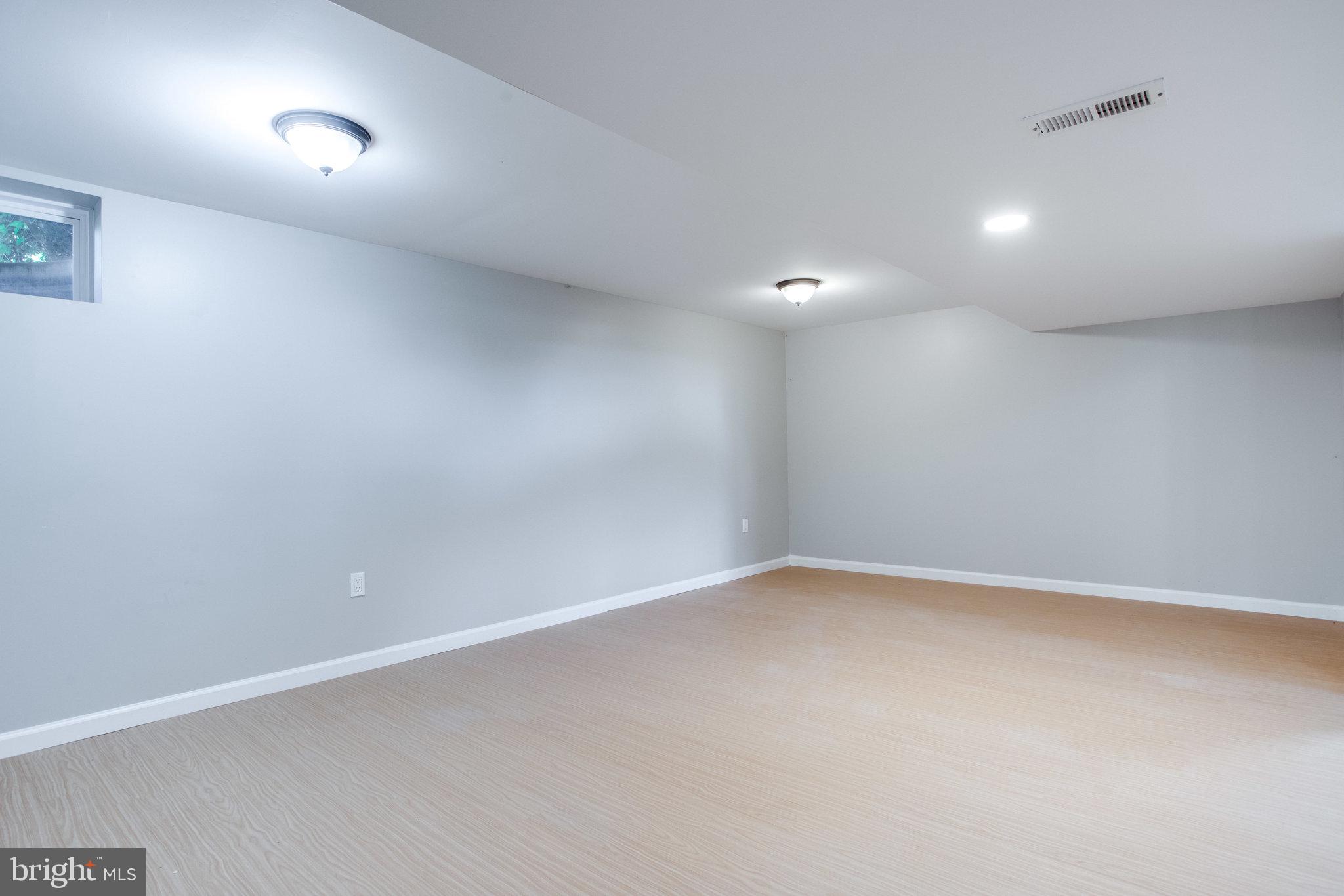 10927 Liberty Road Frederick, MD 21701 - Photo 38 of 67 Gallery Image 38