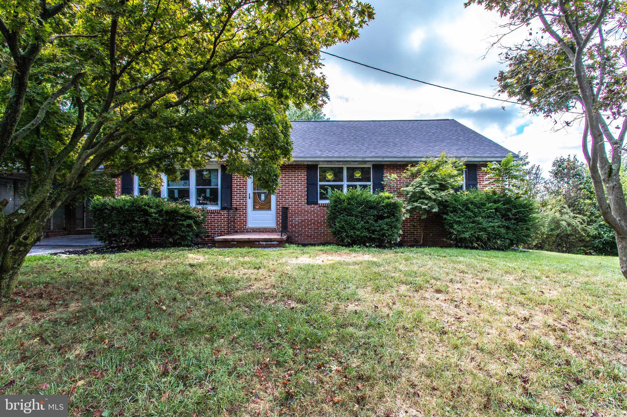 10927 Liberty Road Frederick, MD 21701 - Photo 4 of 67 Gallery Image 4