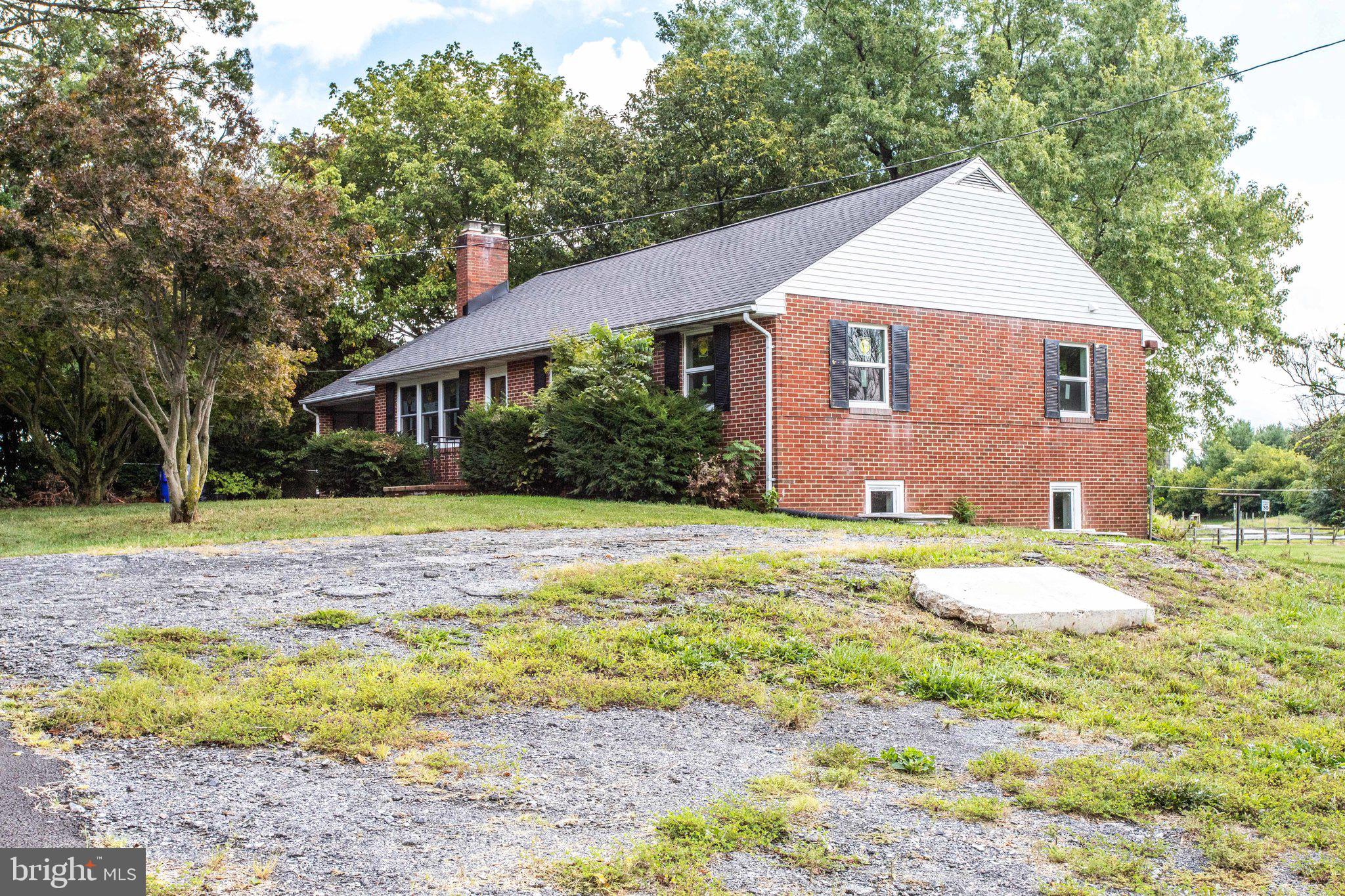10927 Liberty Road Frederick, MD 21701 - Photo 10 of 67 Gallery Image 10