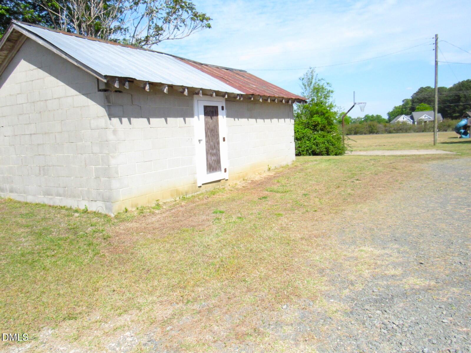 2038 Gate 2 Road Creedmoor, NC 27522 - Photo 30 of 33 Storage