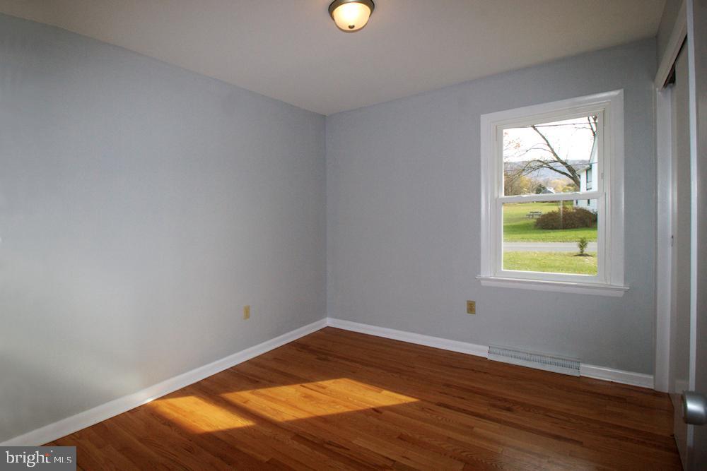 21240 San Mar Road Boonsboro, MD 21713 - Photo 20 of 31 1st. Bedroom