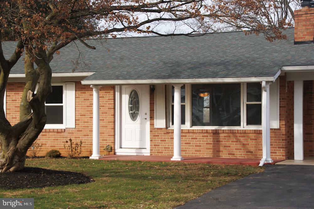 21240 San Mar Road Boonsboro, MD 21713 - Photo 4 of 31 Front View