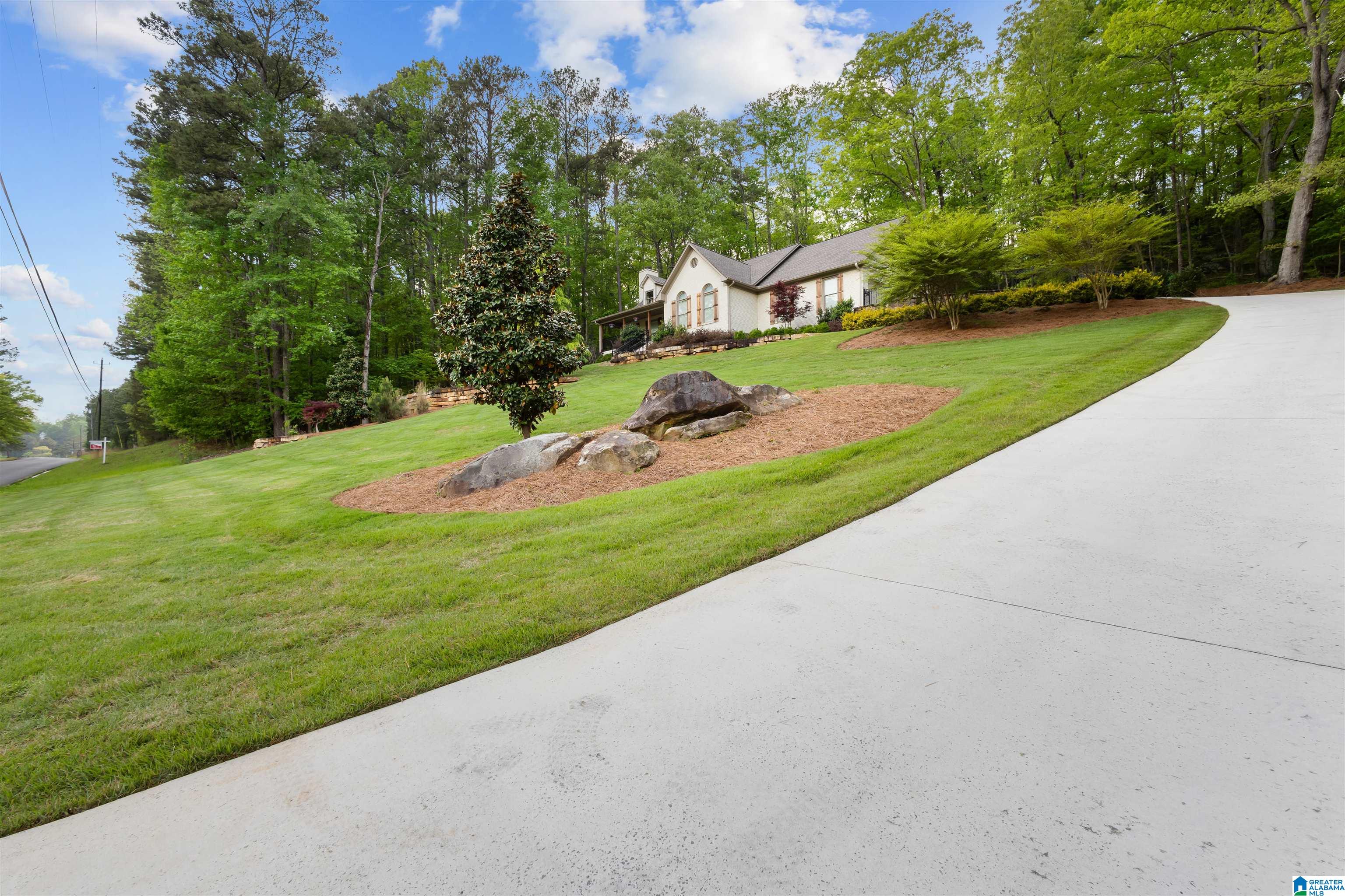885 Heritage Road Oneonta, AL 35121 - Photo 5 of 38