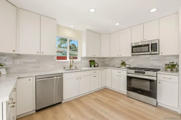 $920,000 | 3263 Roberta Lane, Oceanside, CA 92054