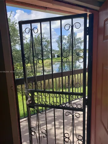 $2,365 | 1930 Northwest 119th Street, Unit 722, Miami, FL 33167