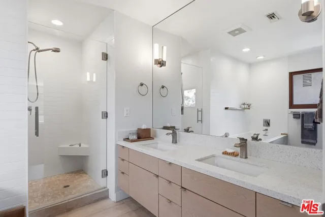 $1,369,000 | 1320 Nonchalant Drive, Simi Valley, CA 93065