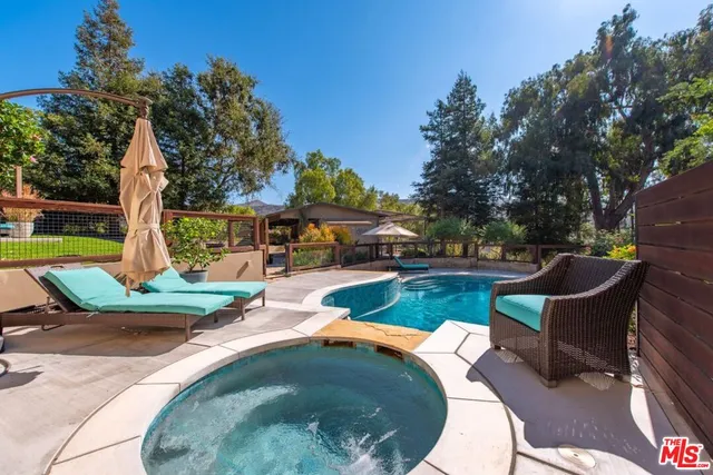 $1,369,000 | 1320 Nonchalant Drive, Simi Valley, CA 93065
