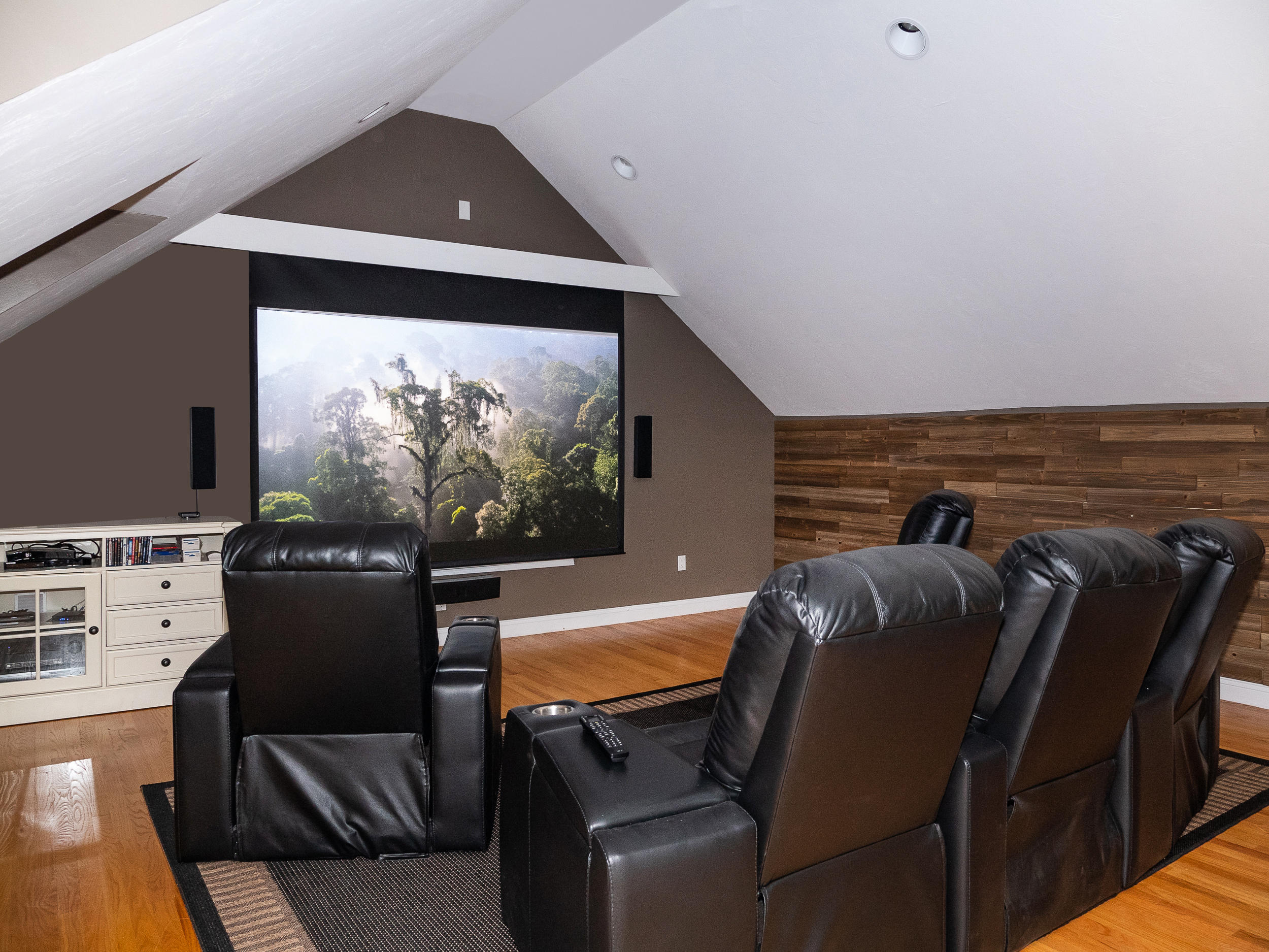 7 Preston Square, Unit 7 Quincy, MA 02171 - Photo 17 of 30 a living room with furniture and a flat screen tv