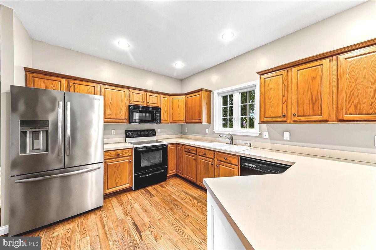 482 West Street Road Kennett Square, PA 19348 - Photo 11 of 54