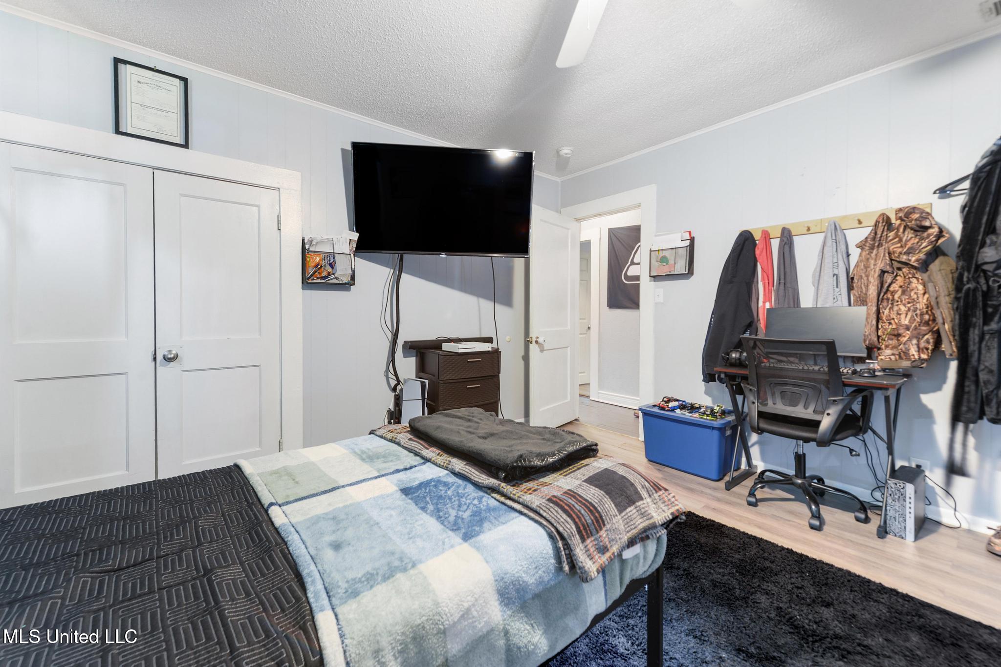 7621 Elder Ferry Road Moss Point, MS 39563 - Photo 12 of 32 013