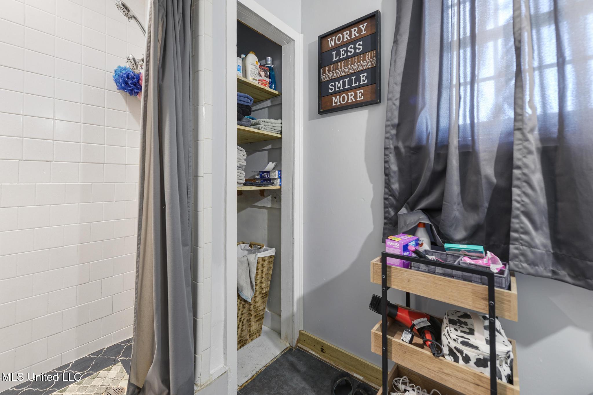 7621 Elder Ferry Road Moss Point, MS 39563 - Photo 18 of 32 019