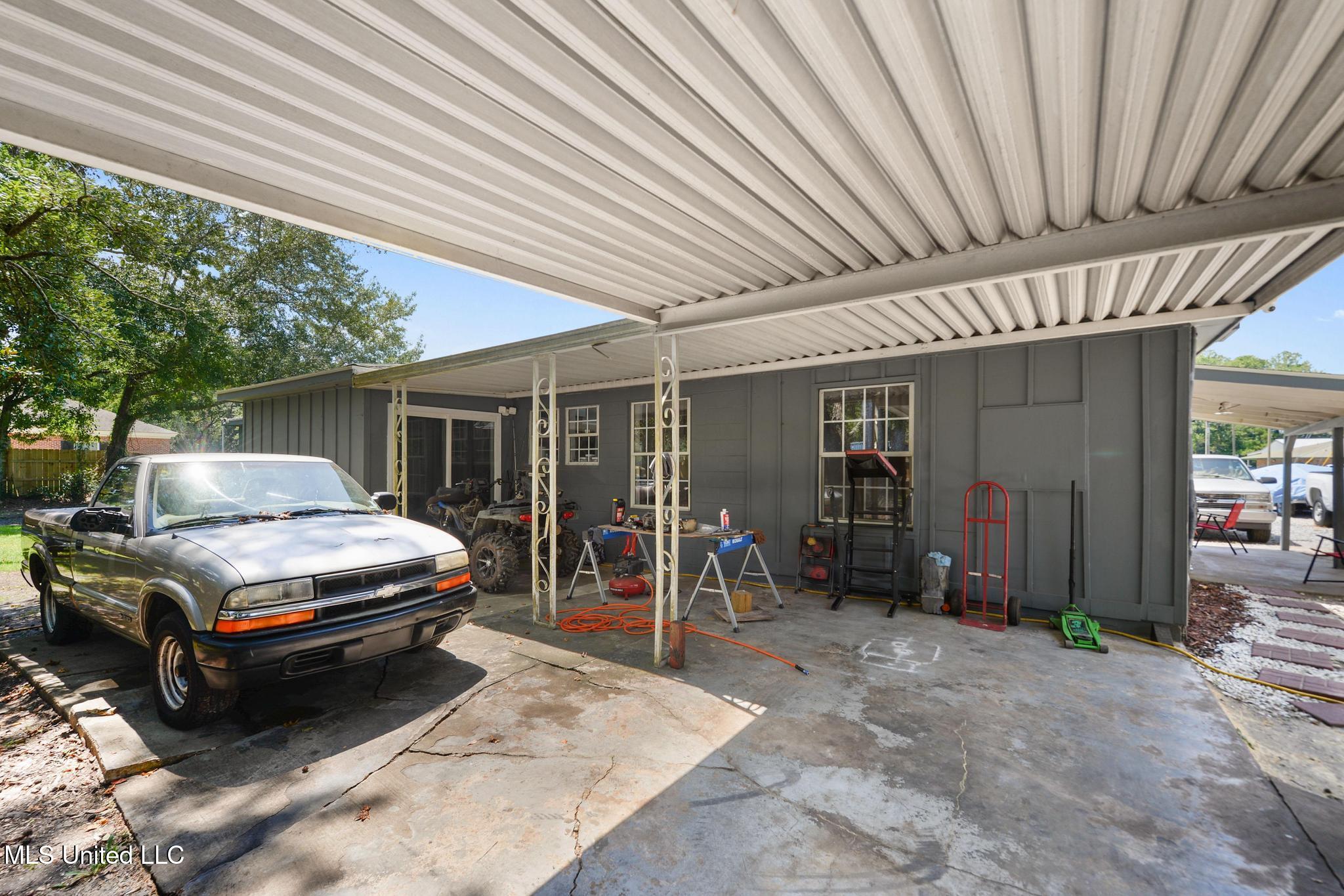 7621 Elder Ferry Road Moss Point, MS 39563 - Photo 23 of 32 024