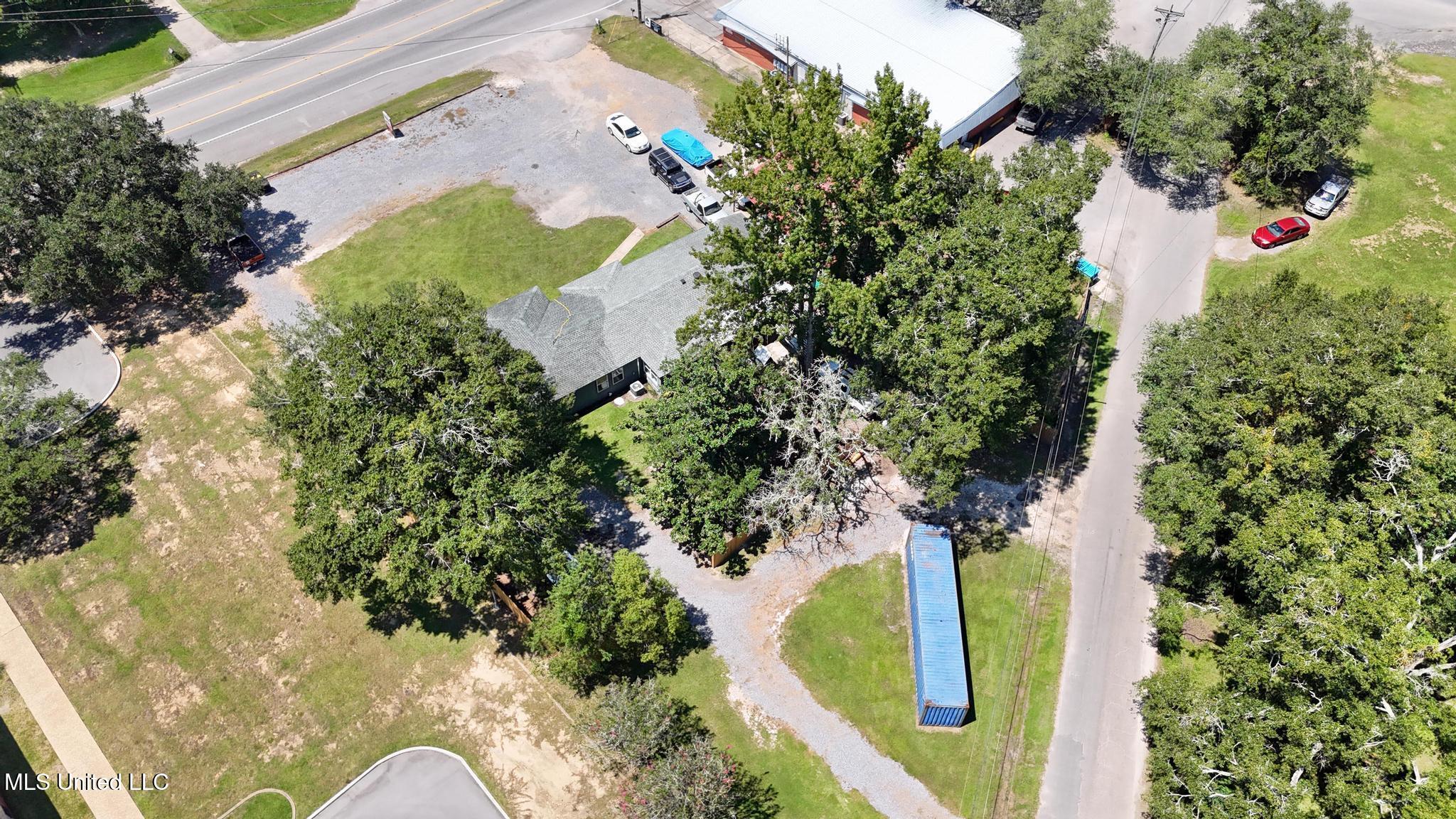 7621 Elder Ferry Road Moss Point, MS 39563 - Photo 29 of 32 030