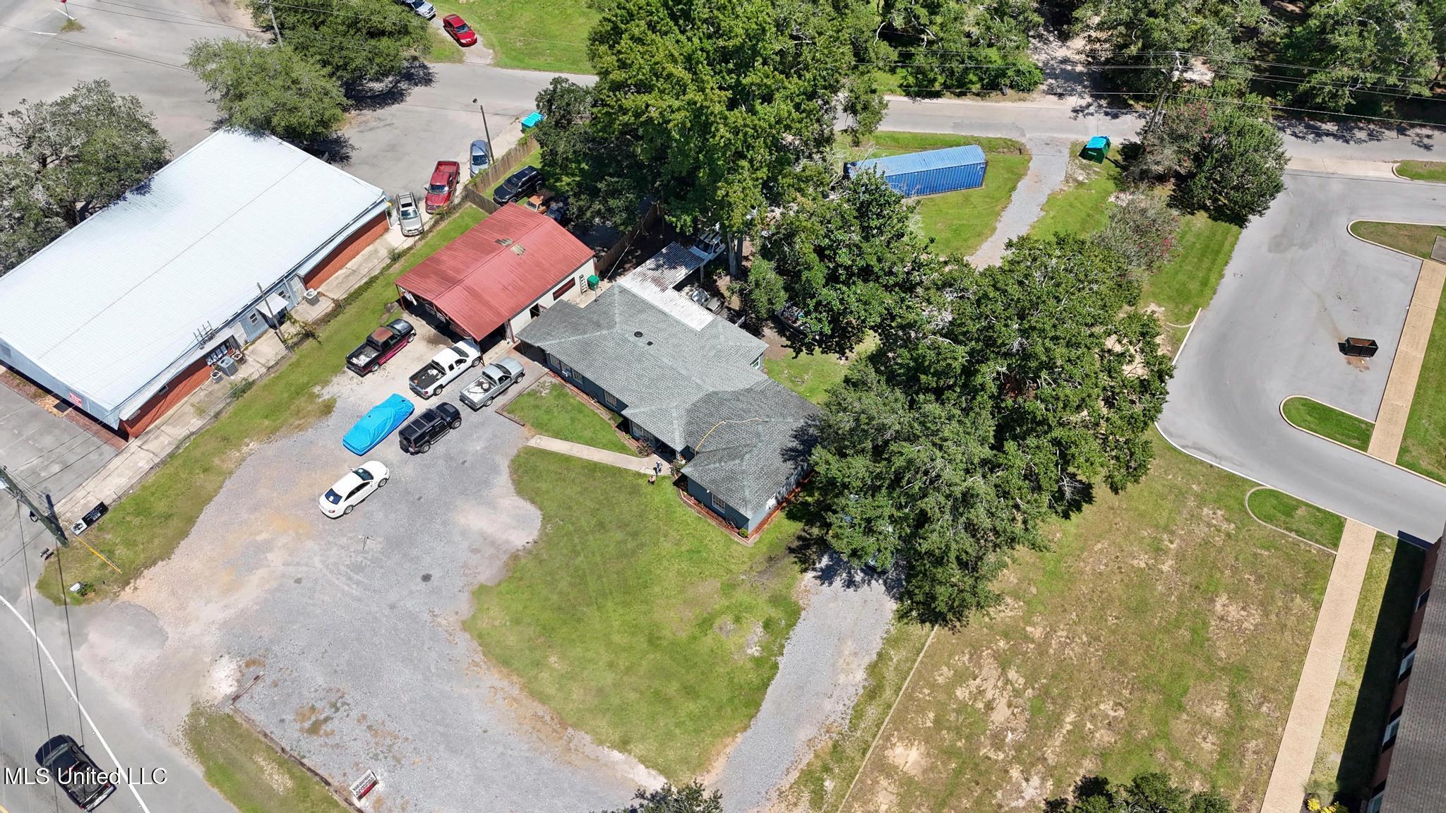 7621 Elder Ferry Road Moss Point, MS 39563 - Photo 31 of 32 032