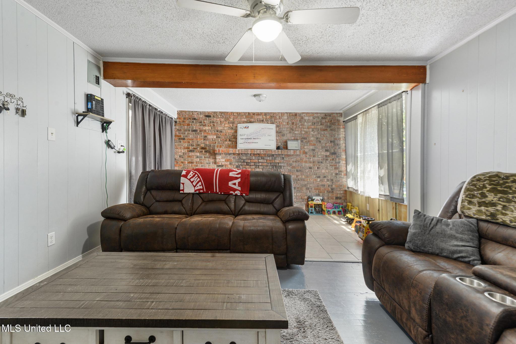 7621 Elder Ferry Road Moss Point, MS 39563 - Photo 6 of 32 006