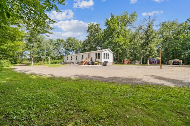 $245,000 | 998 140th Avenue, Amery, WI 54001