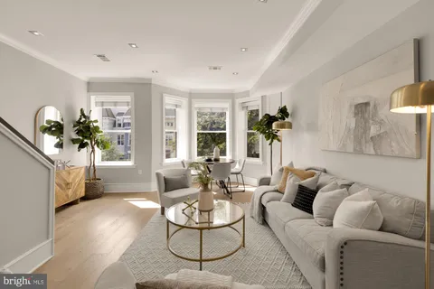 $799,900 | 1735 1st Street Northwest, Unit 2, Washington, DC 20001