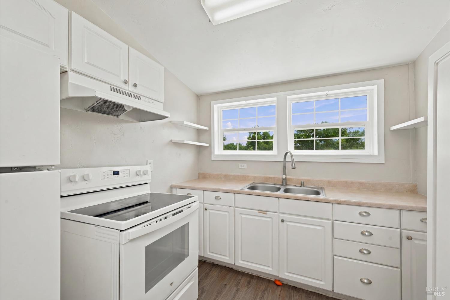 26069 River Road Cloverdale, CA 95425 - Photo 24 of 33