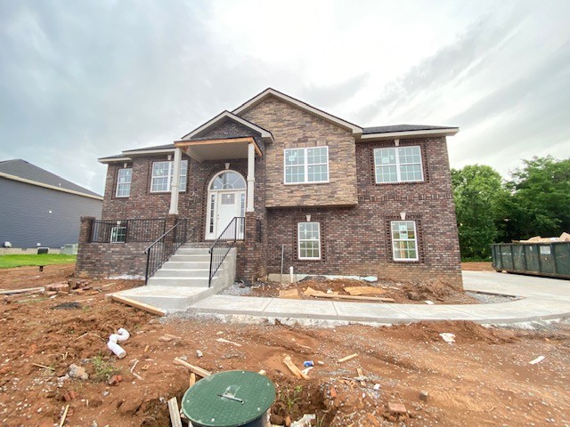 3612 Oakland Road Clarksville, TN 37040 - Photo 17 of 17 a front view of a house with a yard