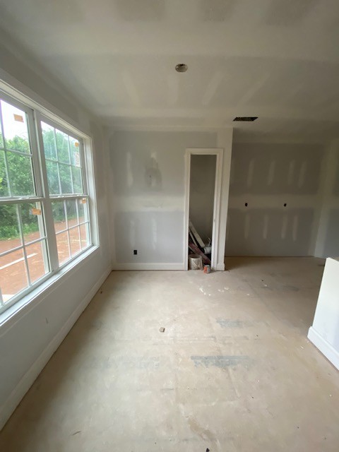 3612 Oakland Road Clarksville, TN 37040 - Photo 9 of 17 a view of an empty room with a window