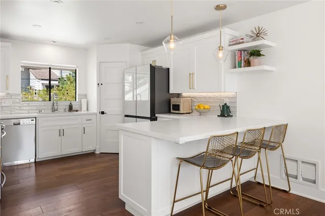 $1,099,000 | 1176 South Westlake Boulevard, Westlake Village, CA 91361