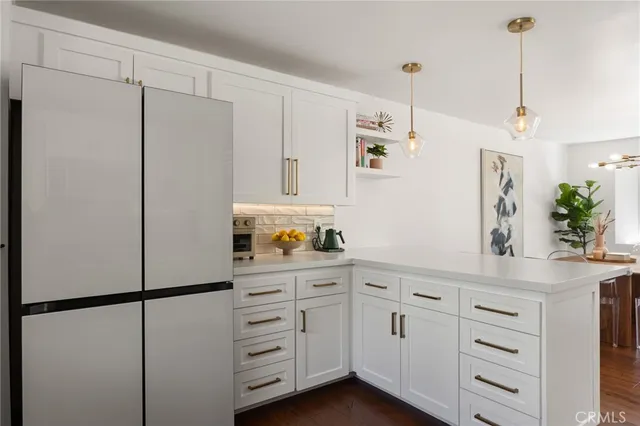 $1,099,000 | 1176 South Westlake Boulevard, Westlake Village, CA 91361