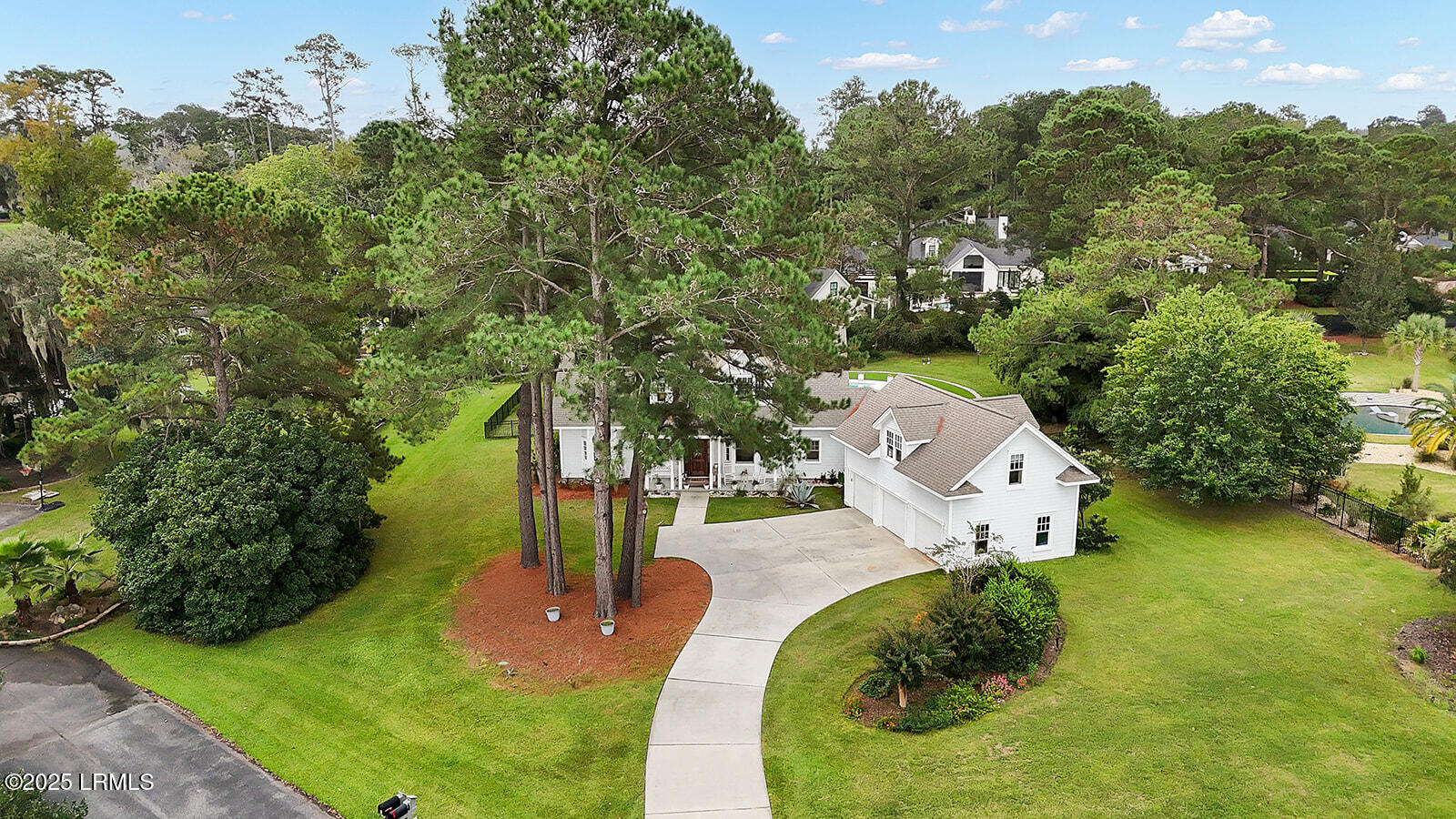 4 Hidden Lake Court Bluffton, SC 29910 - Photo 11 of 82 DJI_20251007121811_0004_D