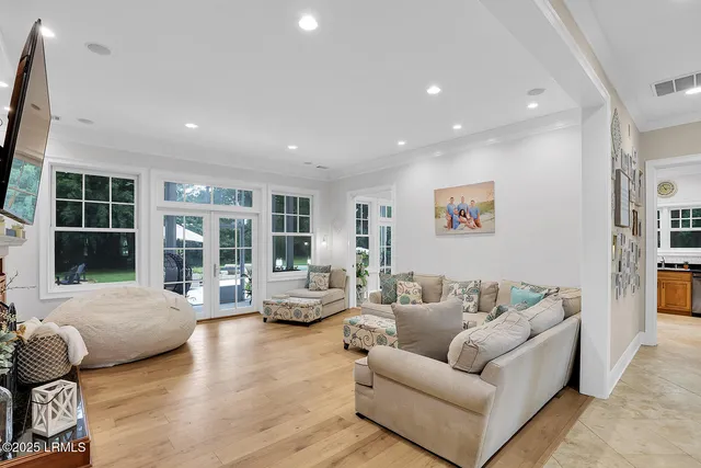 $1,349,000 | 4 Hidden Lake Court, Bluffton, SC 29910