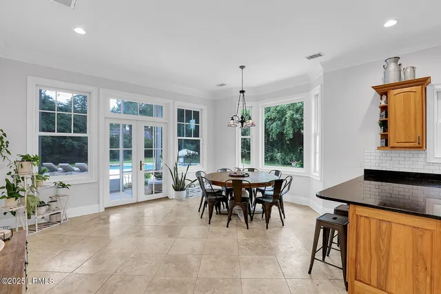 $1,349,000 | 4 Hidden Lake Court, Bluffton, SC 29910