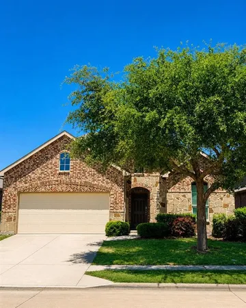 $2,600 | 1501 Toucan Drive, Little Elm, TX 75068