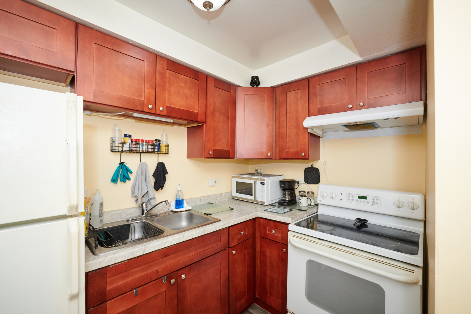 316 Oneida Street Joliet, IL 60435 - Photo 13 of 26