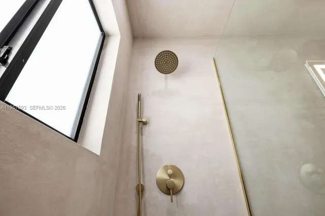 $2,800 | 8931 Northeast 2nd Avenue, Unit S4, El Portal, FL 33138