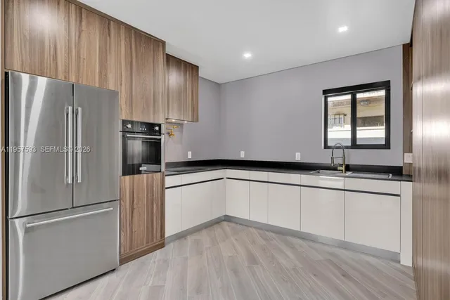 $2,800 | 8931 Northeast 2nd Avenue, Unit S4, El Portal, FL 33138