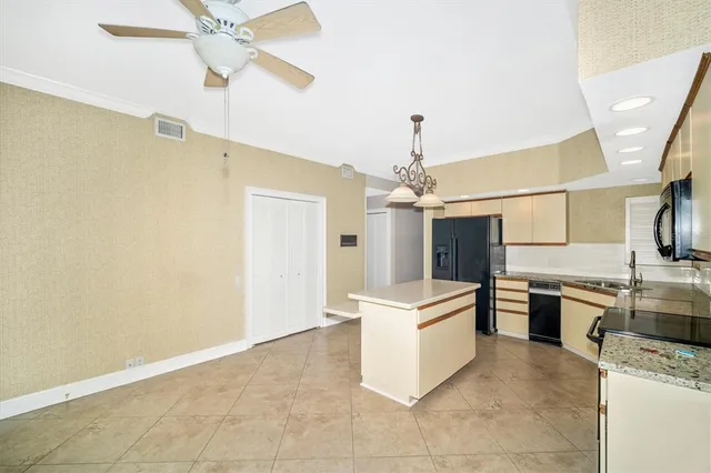 $2,500 | 7669 Fairway Woods Drive, Unit 704, Sarasota, FL 34238