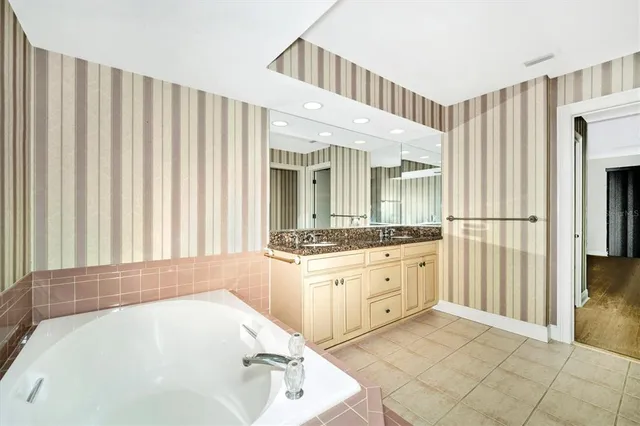 $2,500 | 7669 Fairway Woods Drive, Unit 704, Sarasota, FL 34238