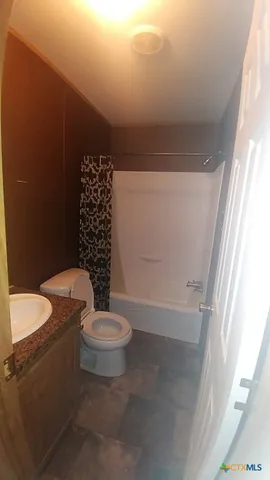 $1,225 | 3701 Aux Airport Road, Seguin, TX 78155