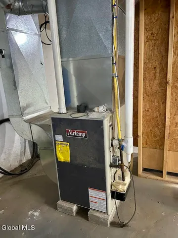 $299,000 | 287 Bird Pond Road, Chester, NY 12853