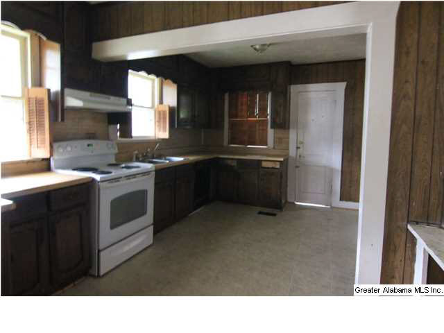 7722 7th Court South Birmingham, AL 35206 - Photo 3 of 10