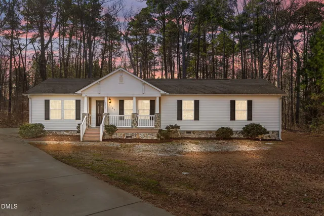$359,900 | 1739 Cobblestone Drive, Creedmoor, NC 27522