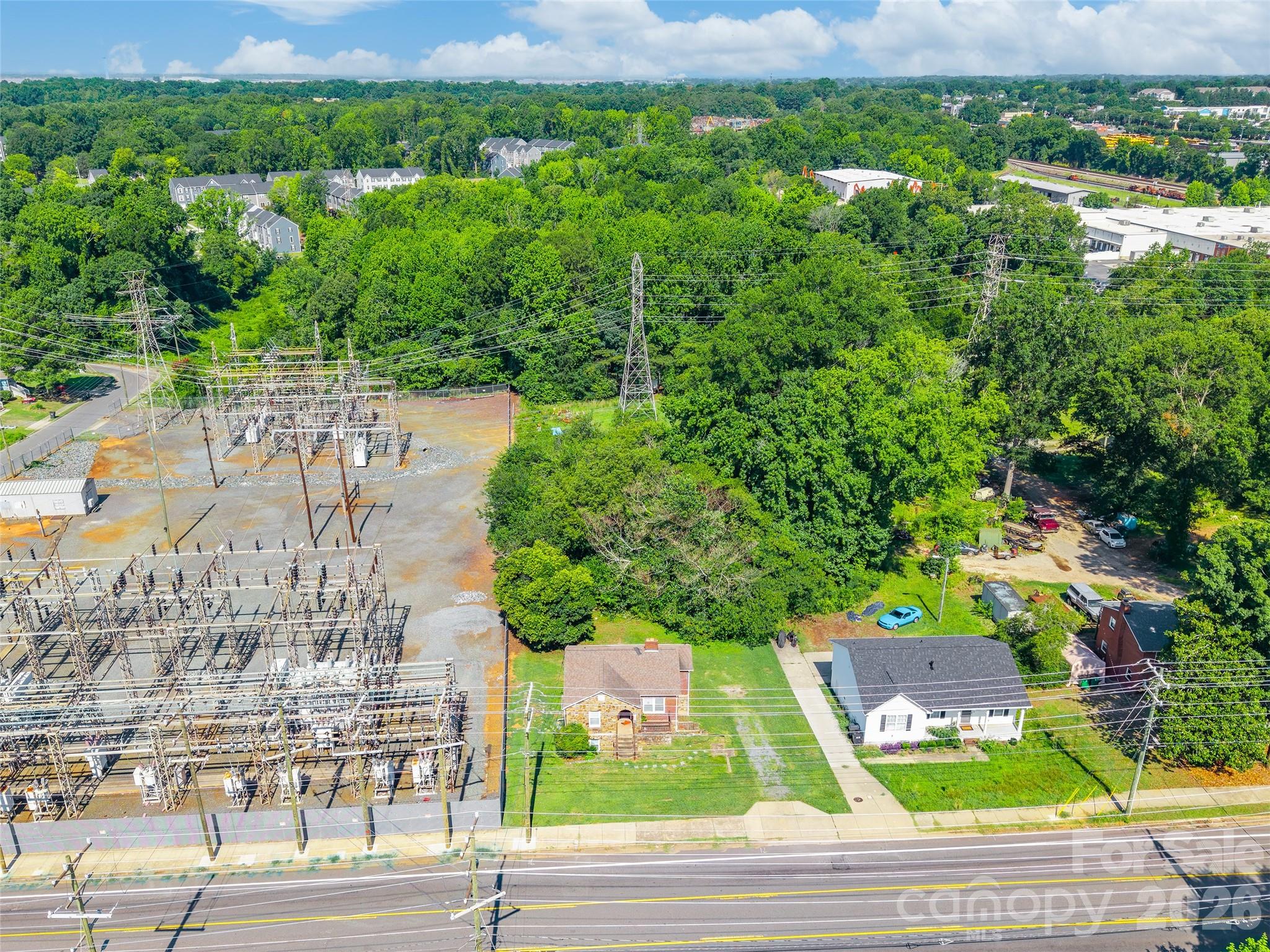 1821 Remount Road Charlotte, NC 28208 - Photo 4 of 39