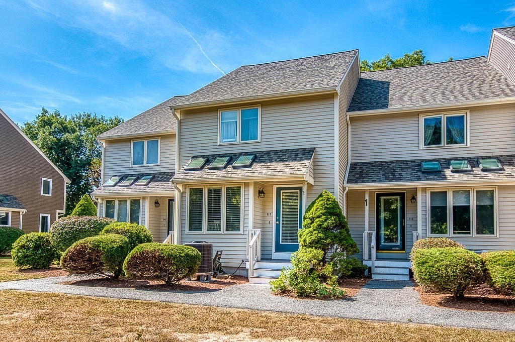812 Maple Brook Road, Unit 812 Bellingham, MA 02019 - Photo 1 of 33