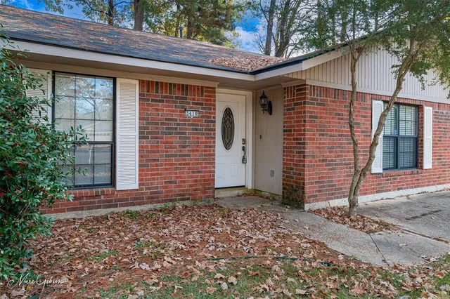 $1,800 | 3410 Woodvine Circle, Haughton, LA 71037