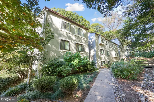 a view of a building