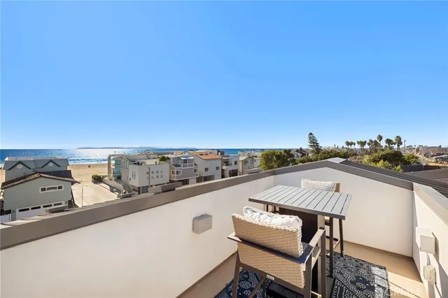 a view of a building with a outdoor space