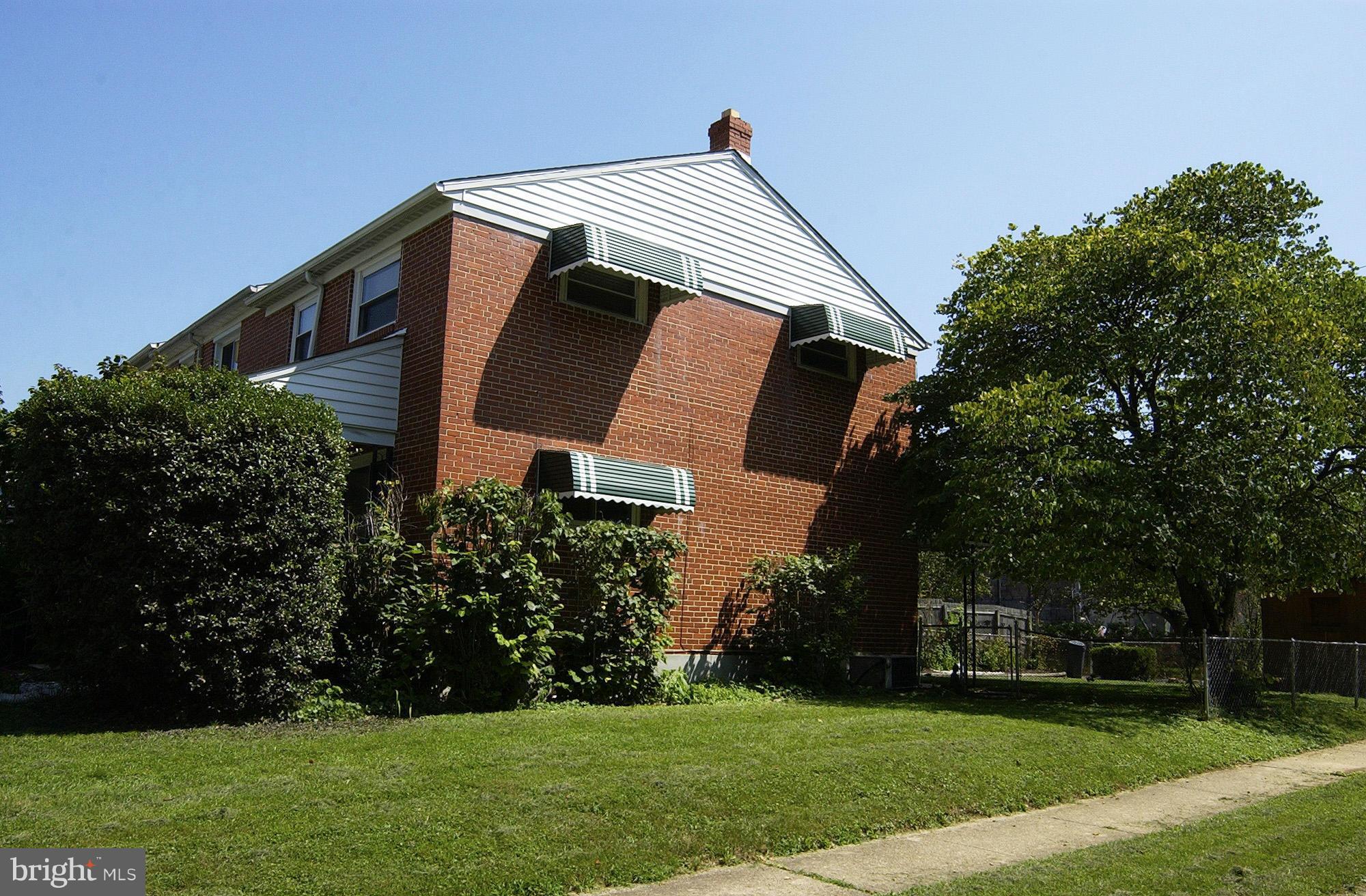 901 Southridge Road Baltimore, MD 21228 - Photo 4 of 21 Exterior (General)