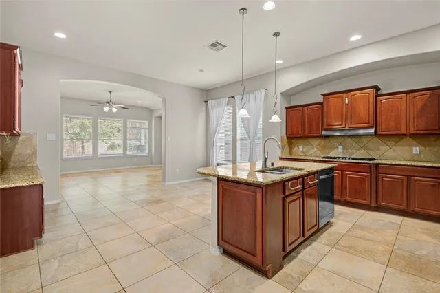 $2,750 | 28310 Rollingwood N Loop, Katy, TX 77494