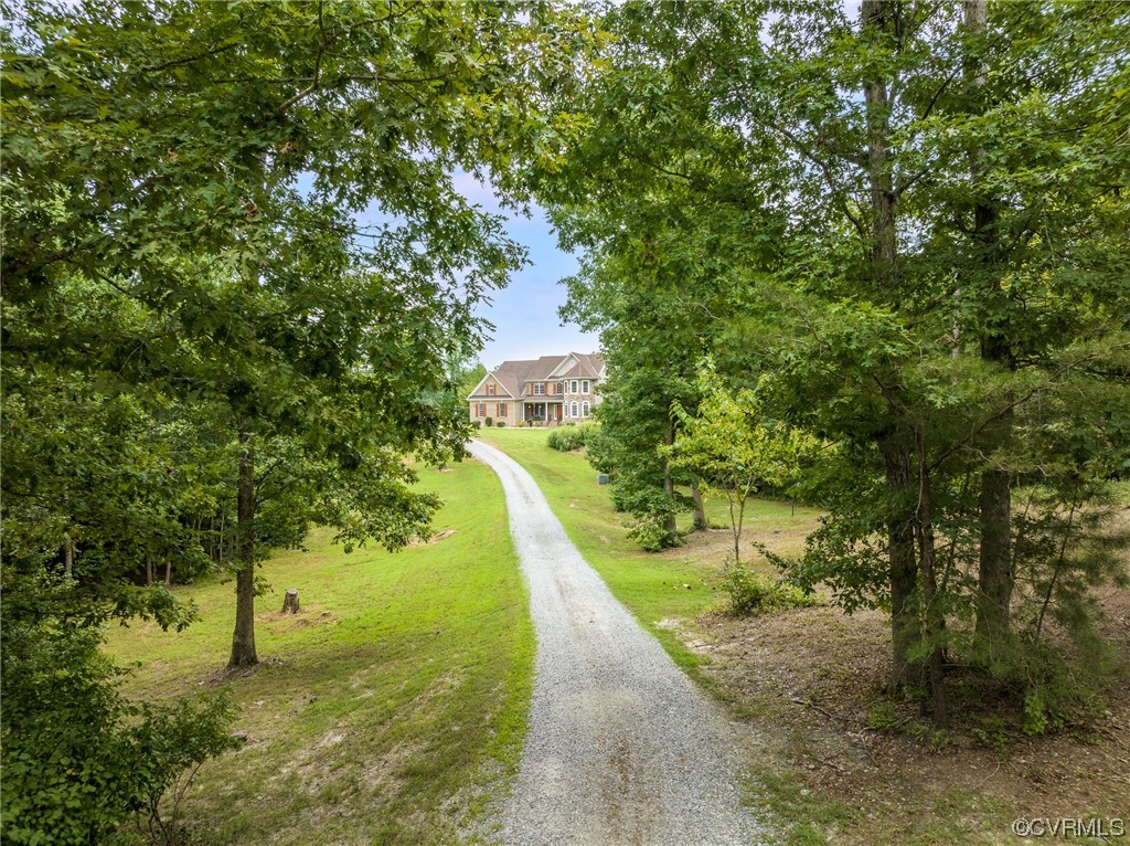 7115 Kenthurst Road Lanexa, VA 23089 - Photo 3 of 50 Gallery Image 3