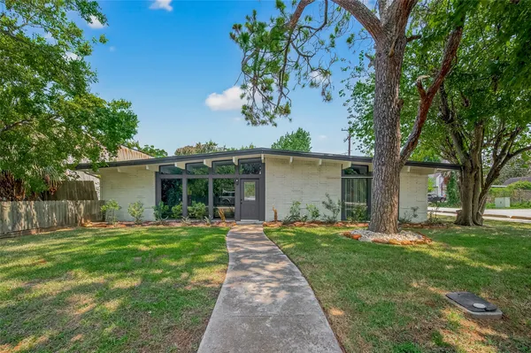 $250,000 | 4831 Donald Street, Seabrook, TX 77586